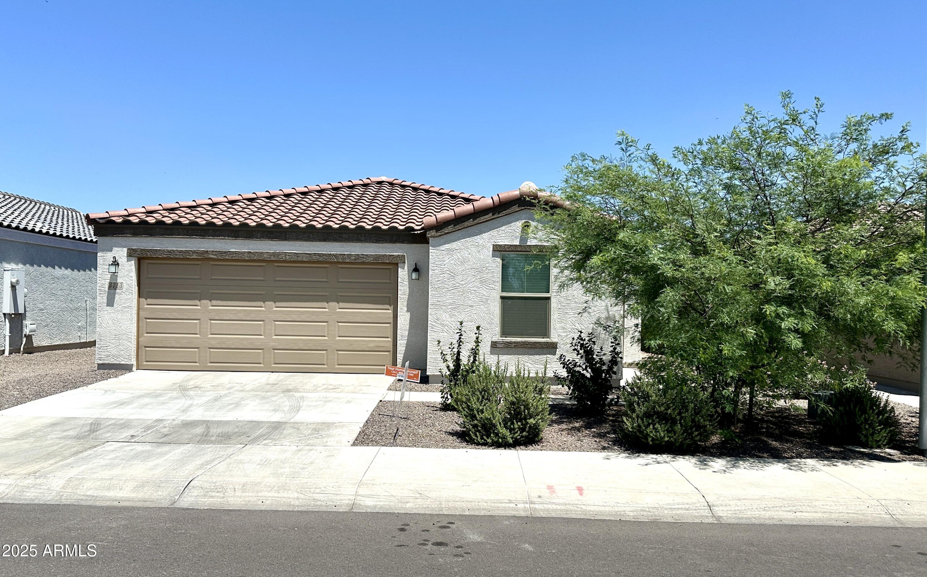 3713 S 84th Lane Property Photo 1