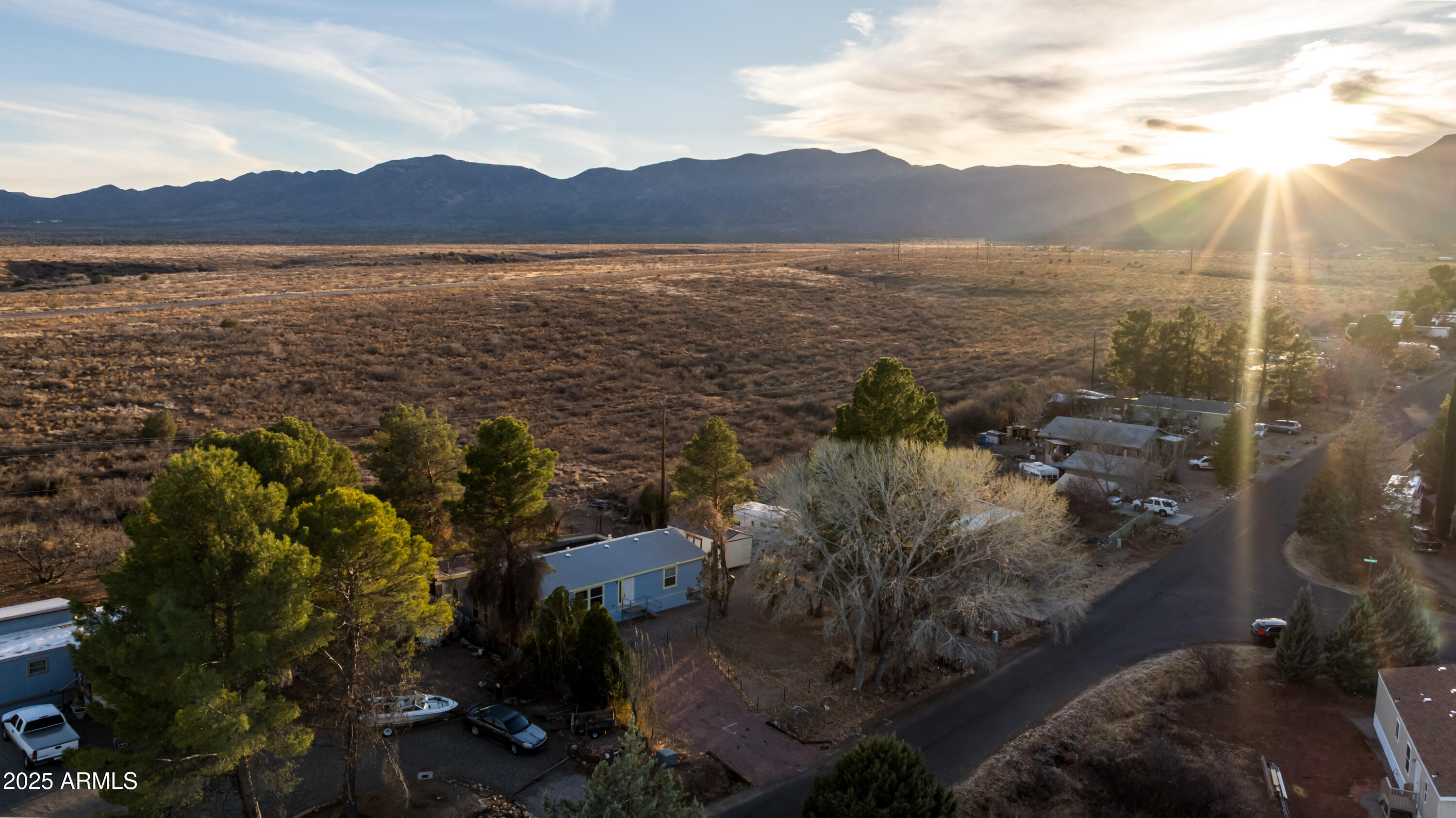 3941 E Vaquero Lane Property Photo 1