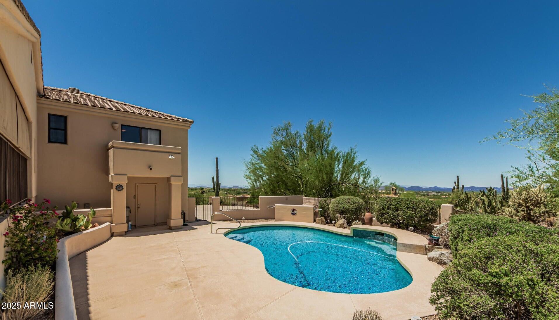 6010 E Languid Lane Property Photo 1