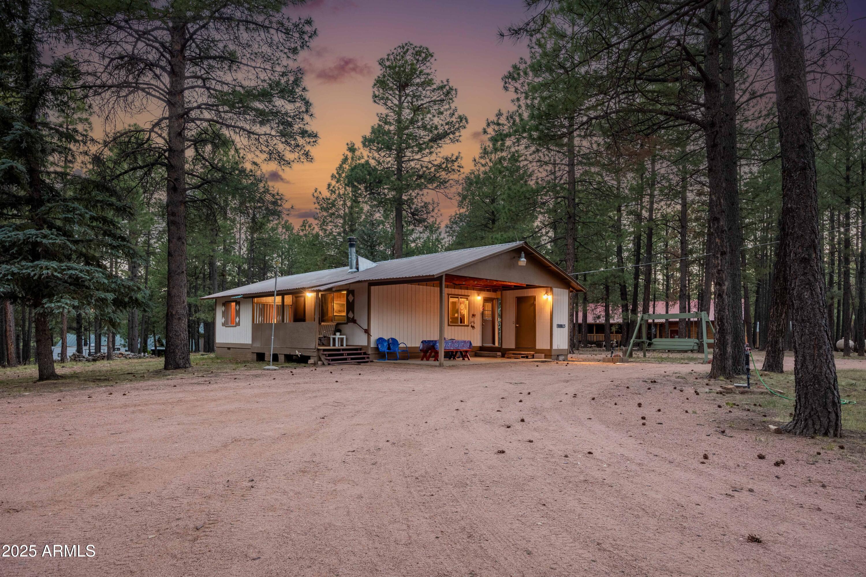 2190 Old Rim Road Property Photo 1