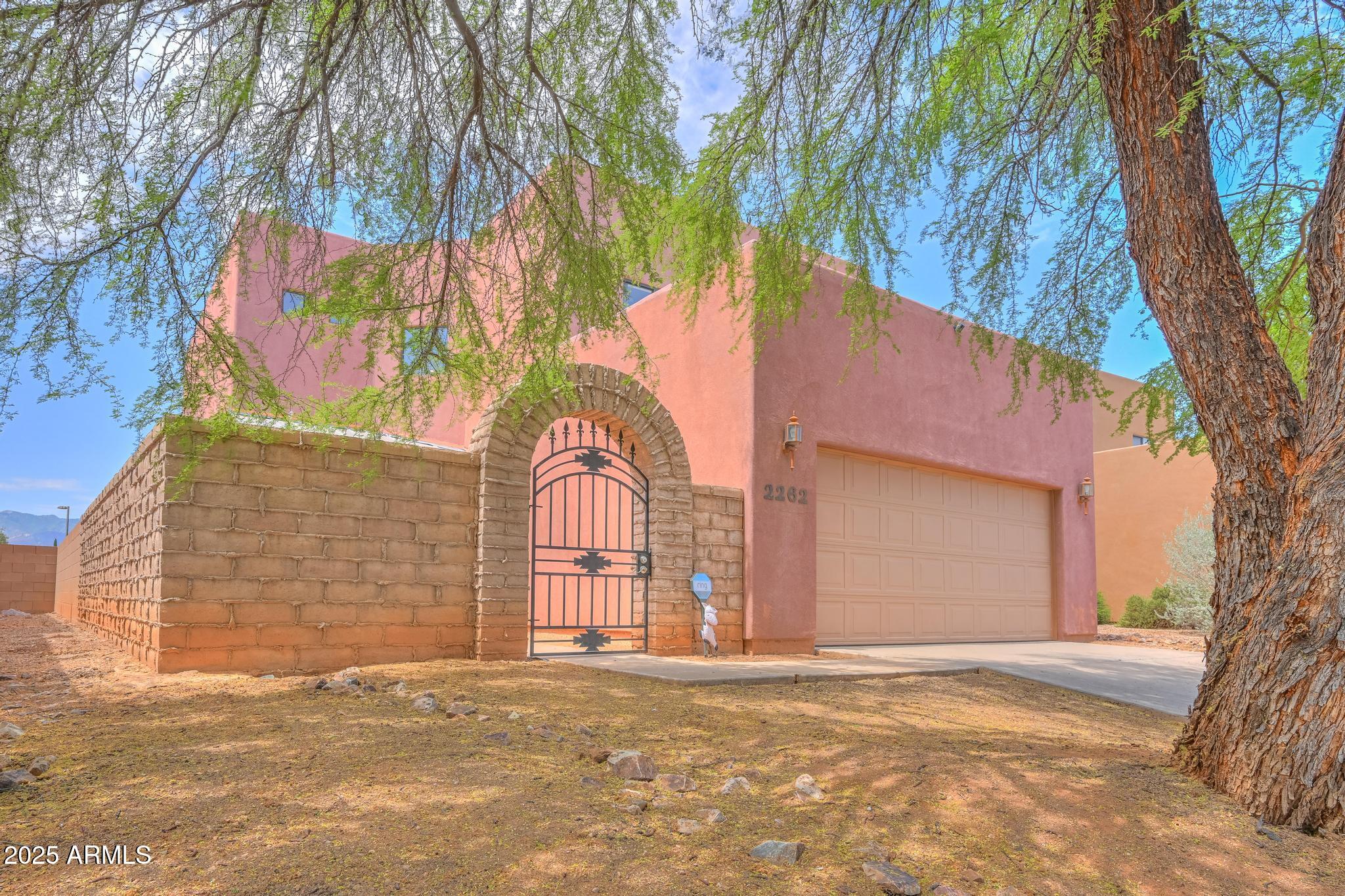 2262 KNOWLTON Street