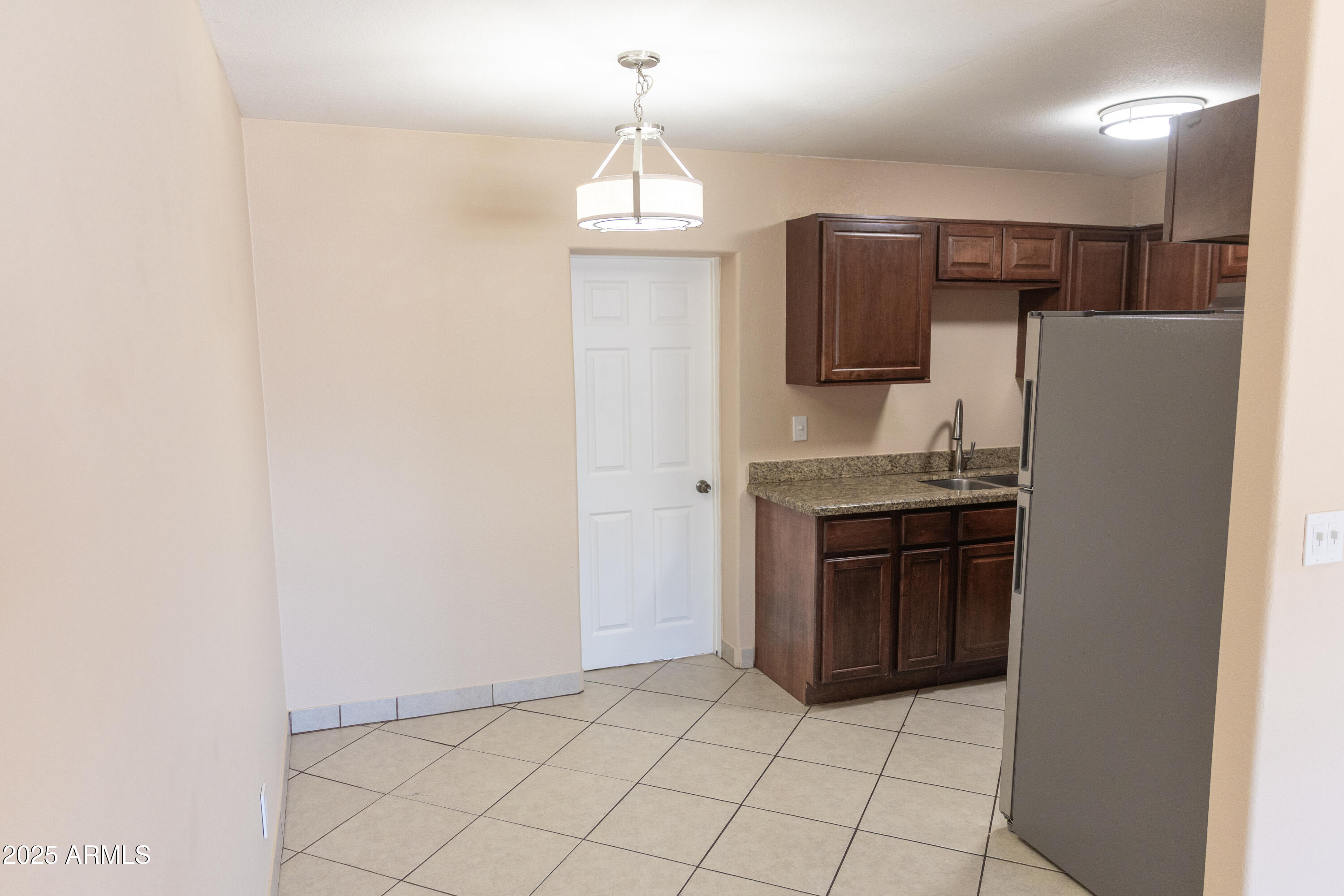 4625 W Thomas Road Property Photo 4
