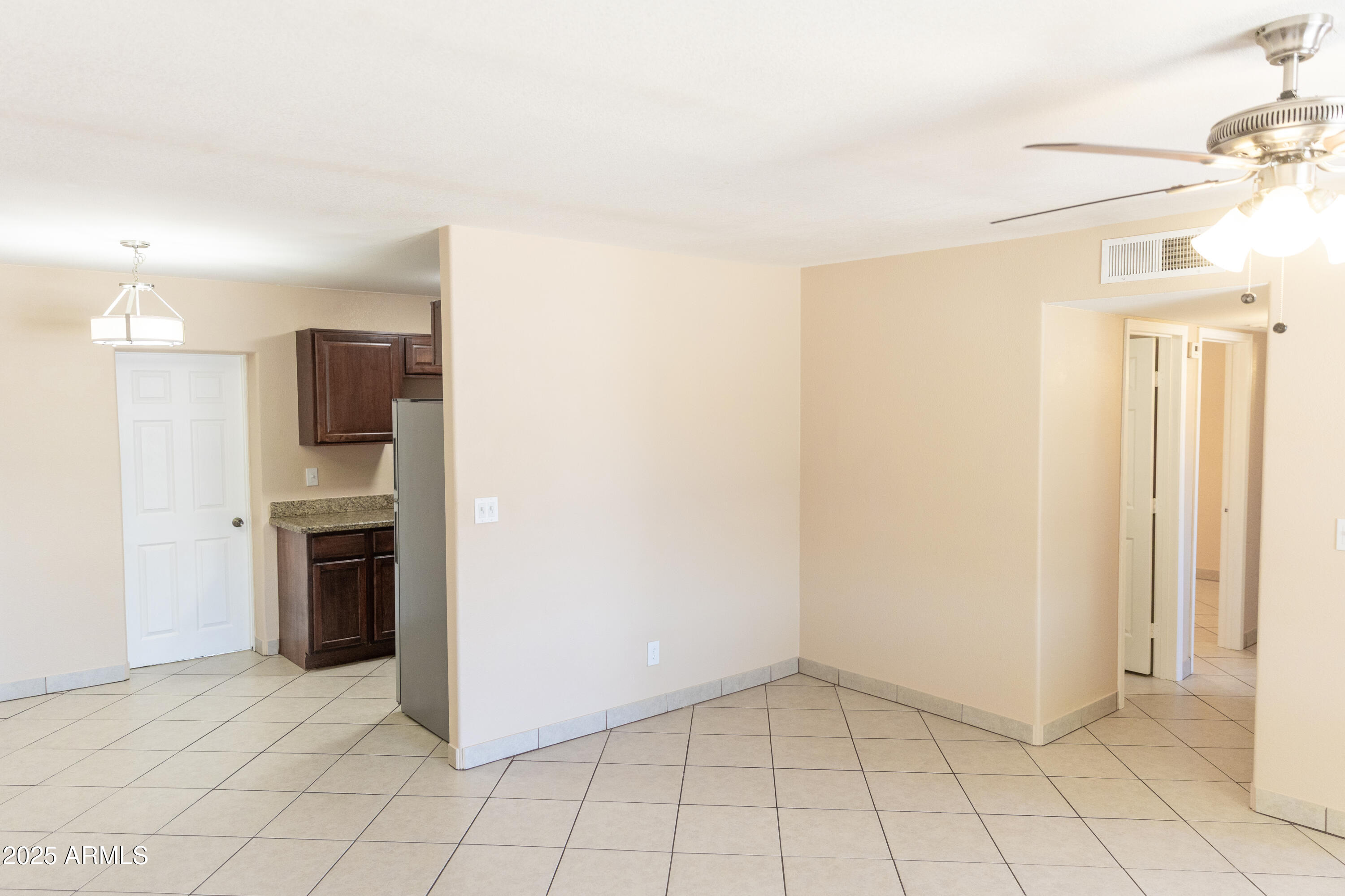 4625 W Thomas Road Property Photo 8