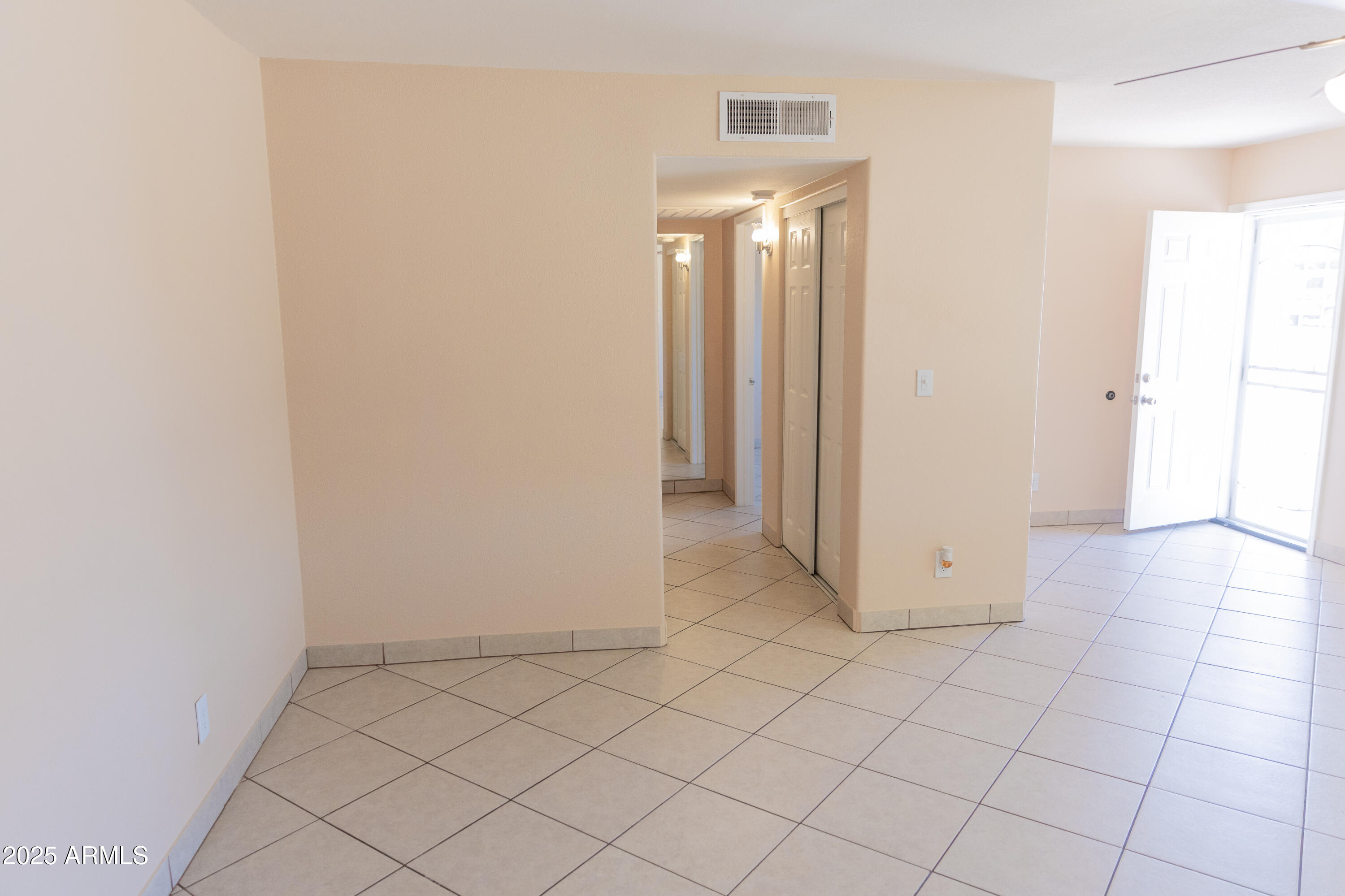 4625 W Thomas Road Property Photo 12