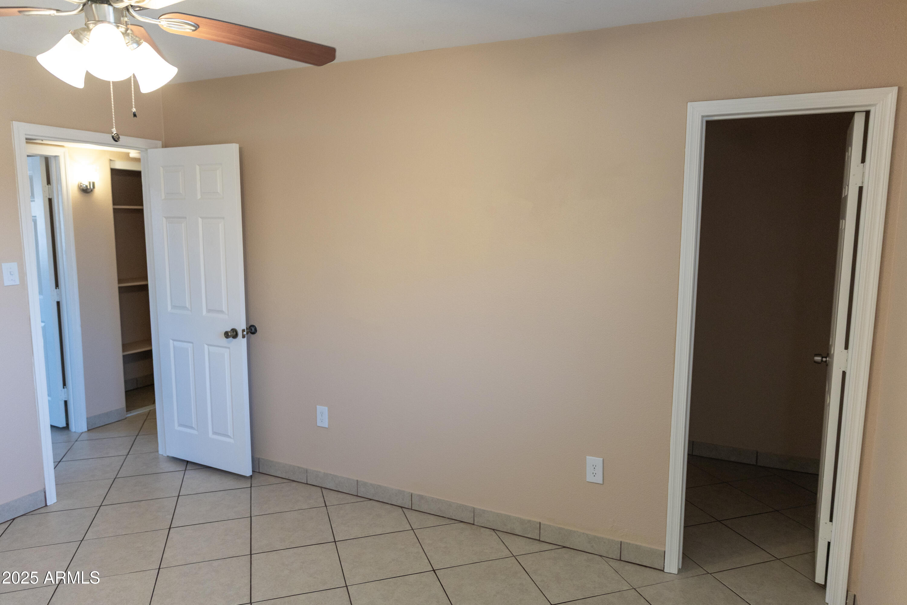 4625 W Thomas Road Property Photo 17