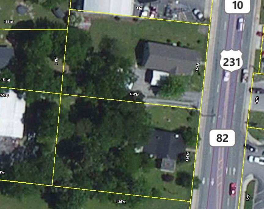 1107 N Main St Property Photo 3