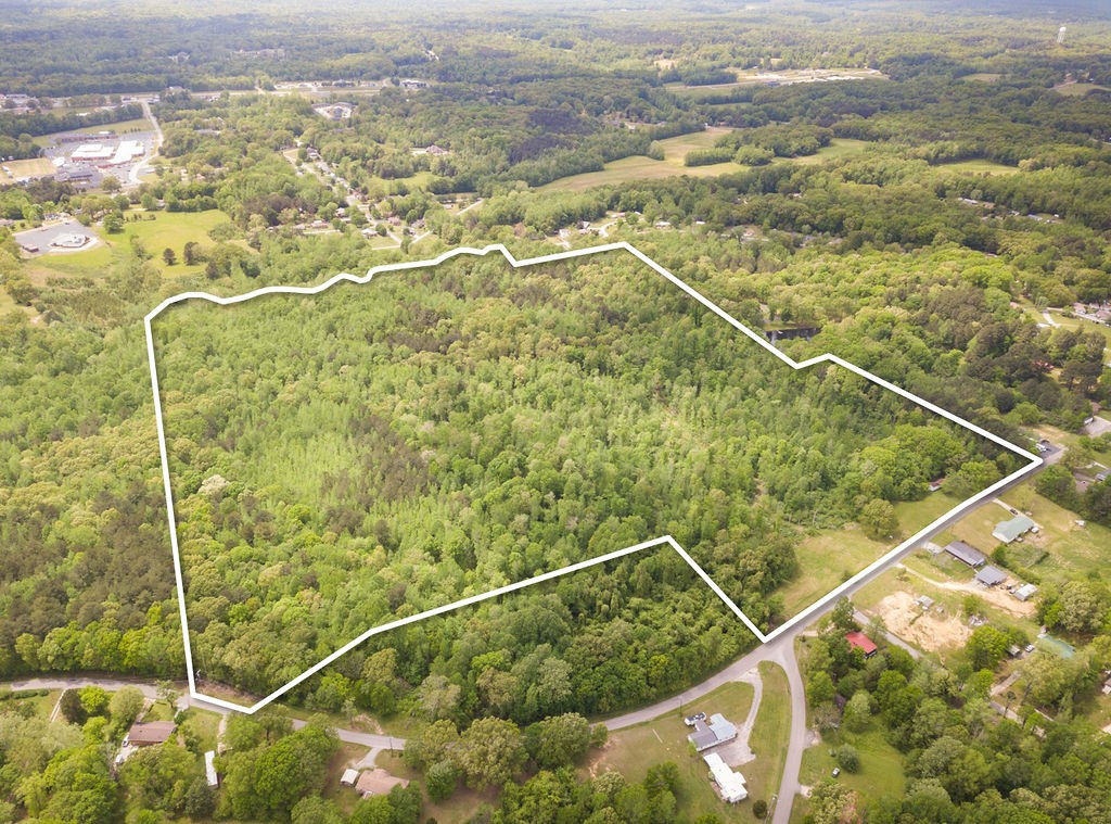 876 Flatwoods Rd Property Photo 2