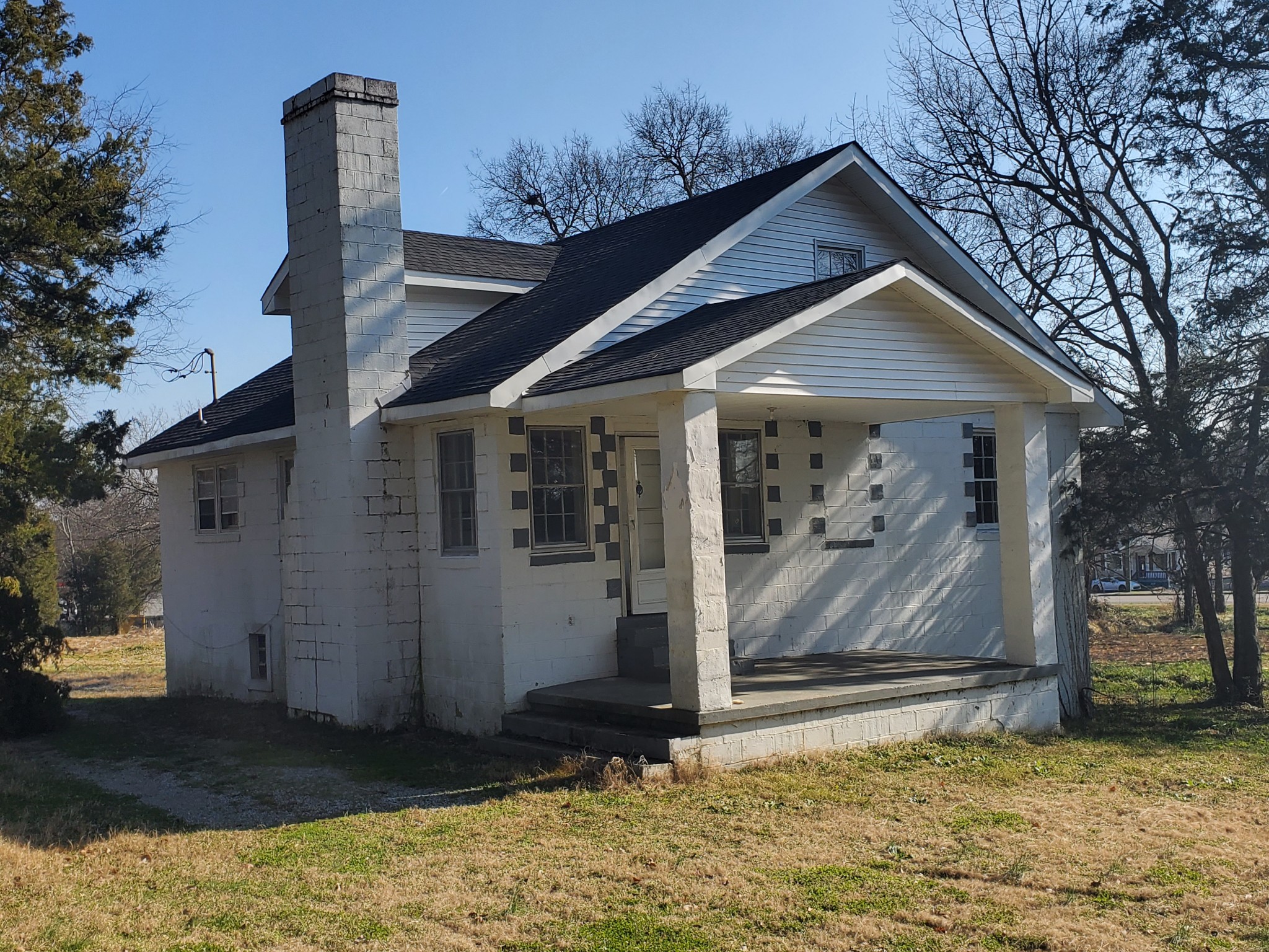 2715 Old Smith Springs Rd Property Photo 1
