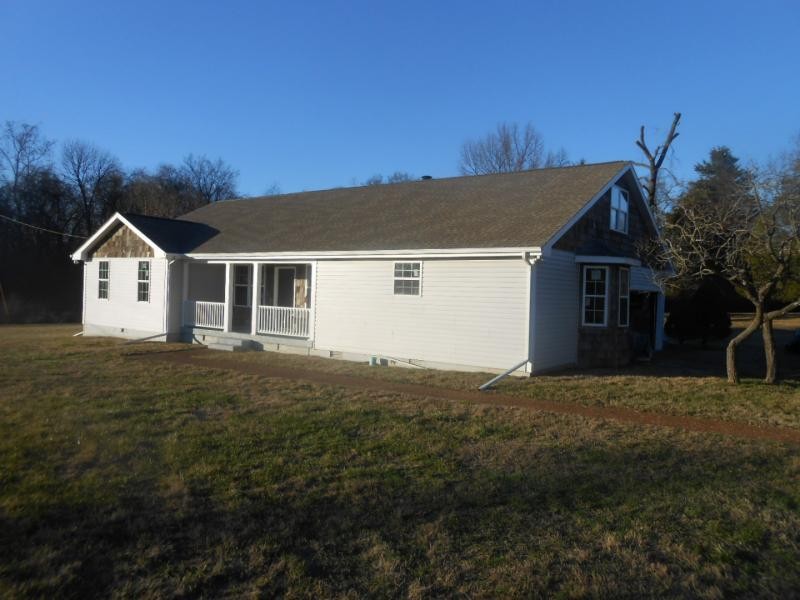 2081 Neelys Bend Rd