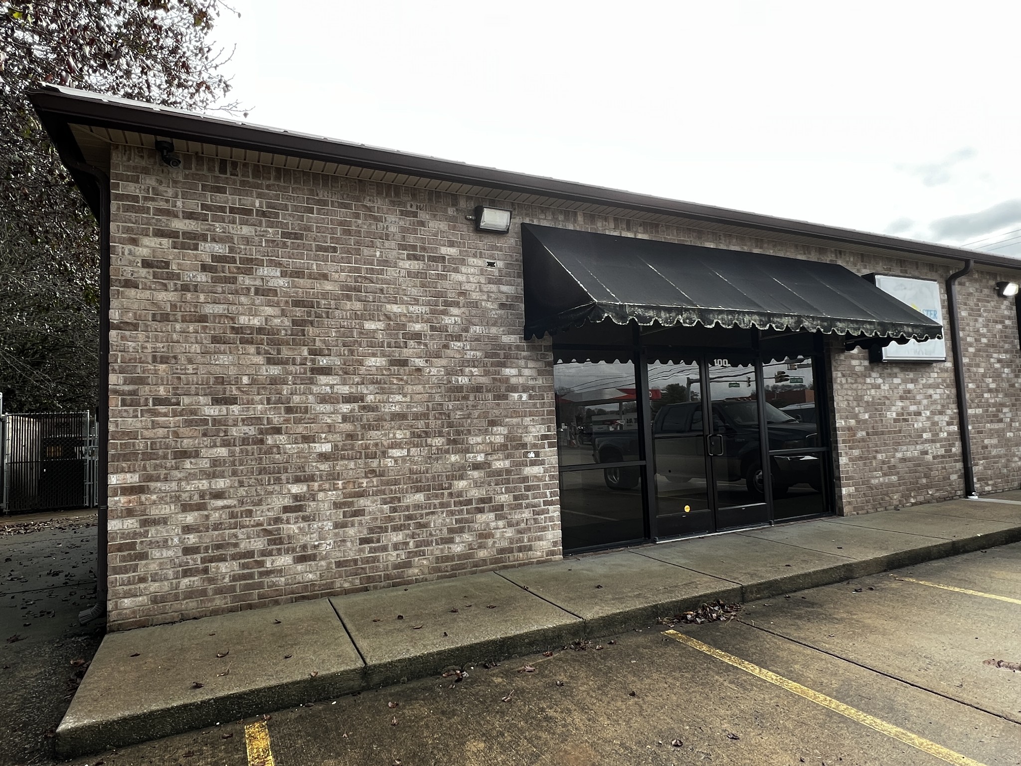 10364 Old Nashville Hwy - Suite 100 Property Photo 2