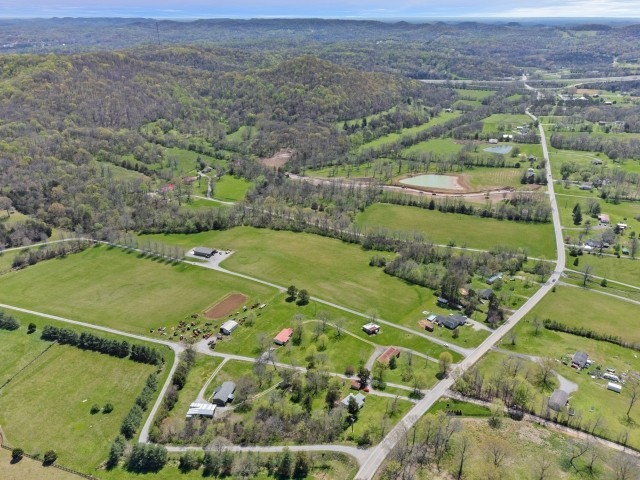 4358 Peytonsville Trinity Rd Property Photo 3