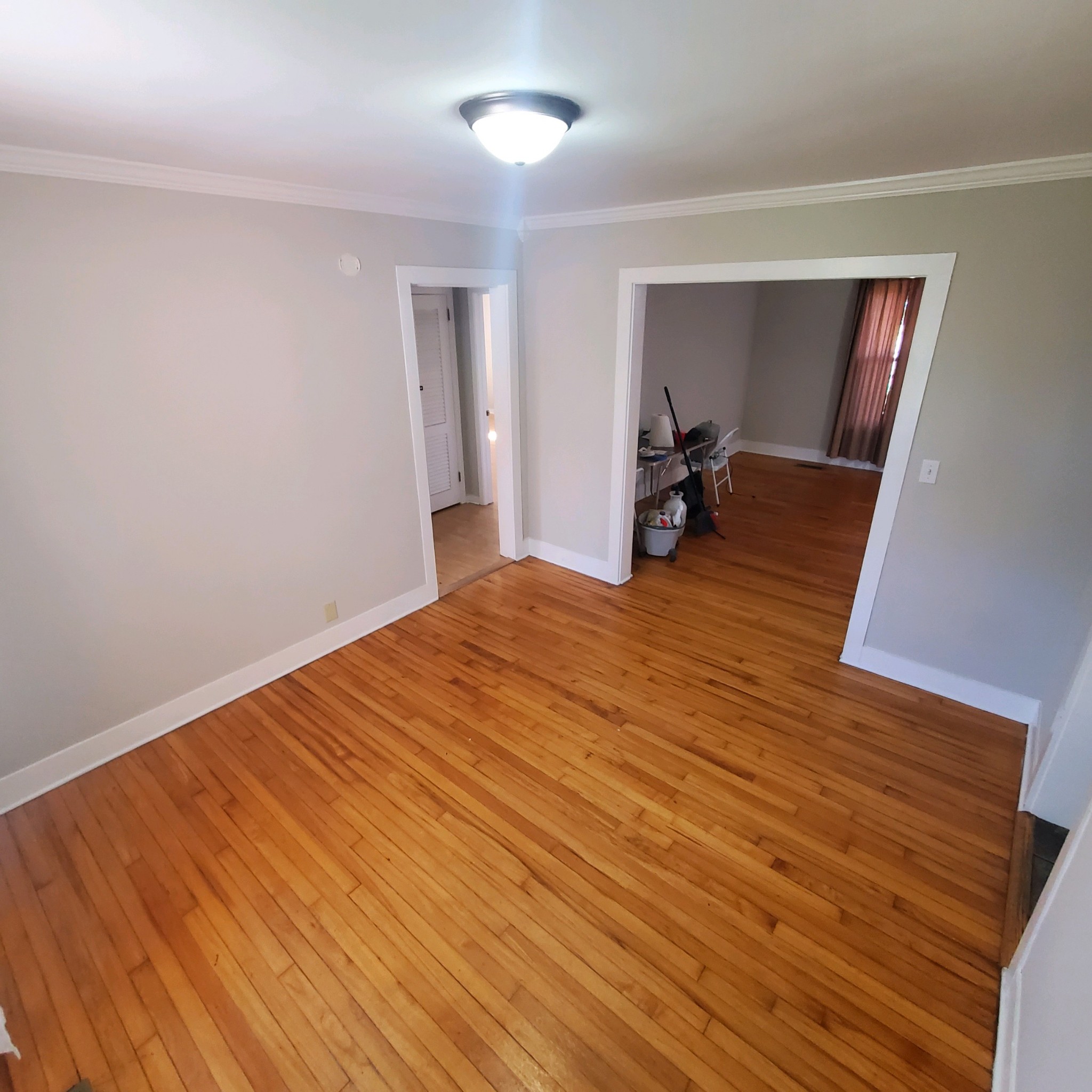506 S Mountain St Property Photo 10