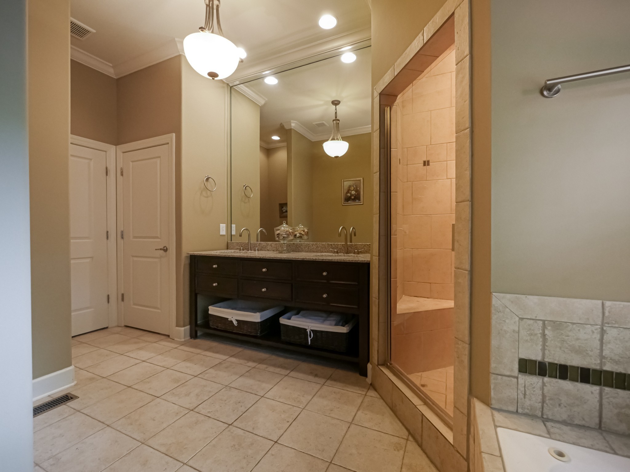 1011 Bate Ave Property Photo 11