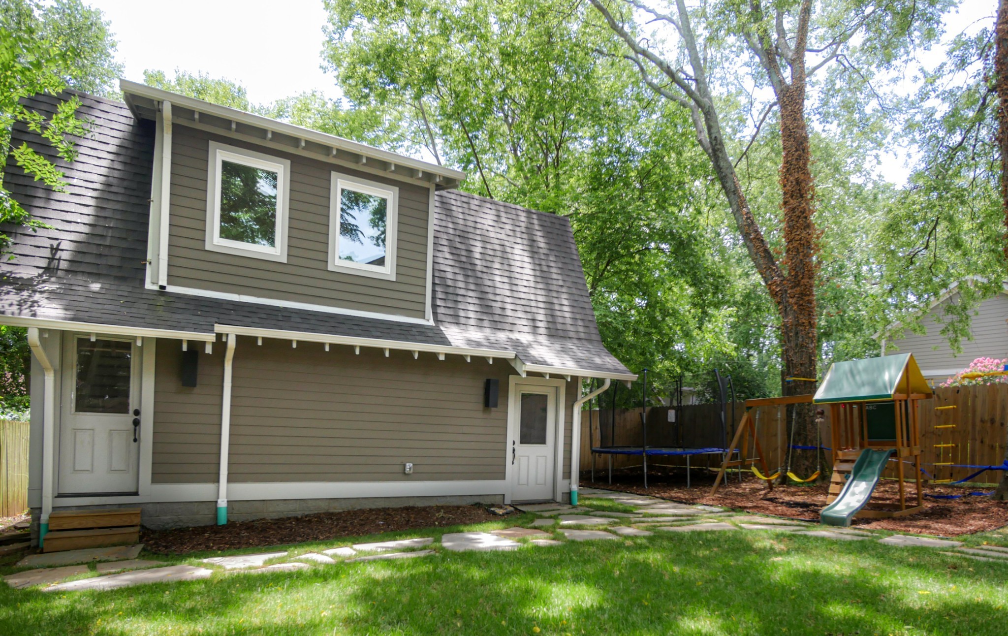 1011 Bate Ave Property Photo 28