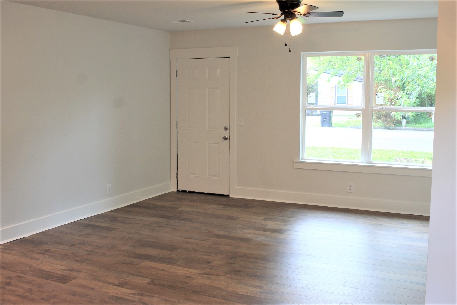 2306 Sycamore Cir Property Photo 5