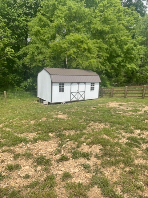 214 Mary Alice Dr Property Photo 6