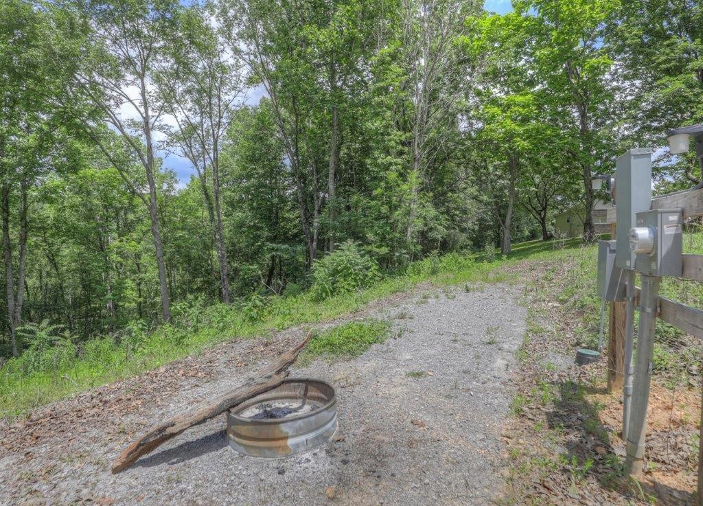 307 Tommy Price Road Property Photo 18