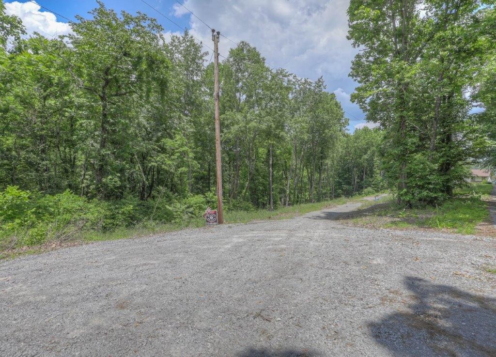 307 Tommy Price Road Property Photo 20