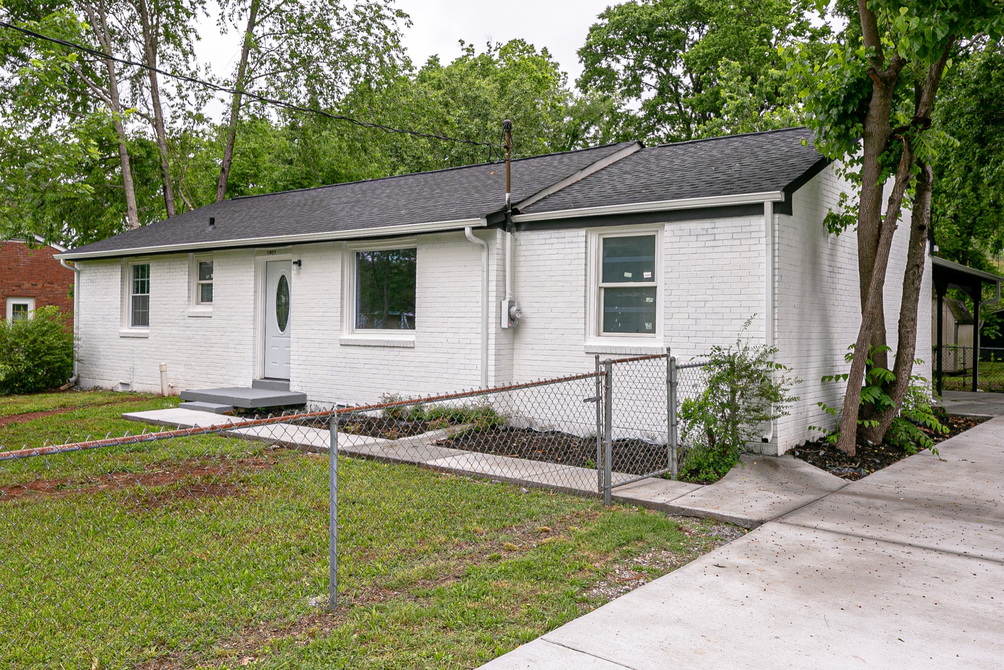 1903 Sherrill Blvd Property Photo 2