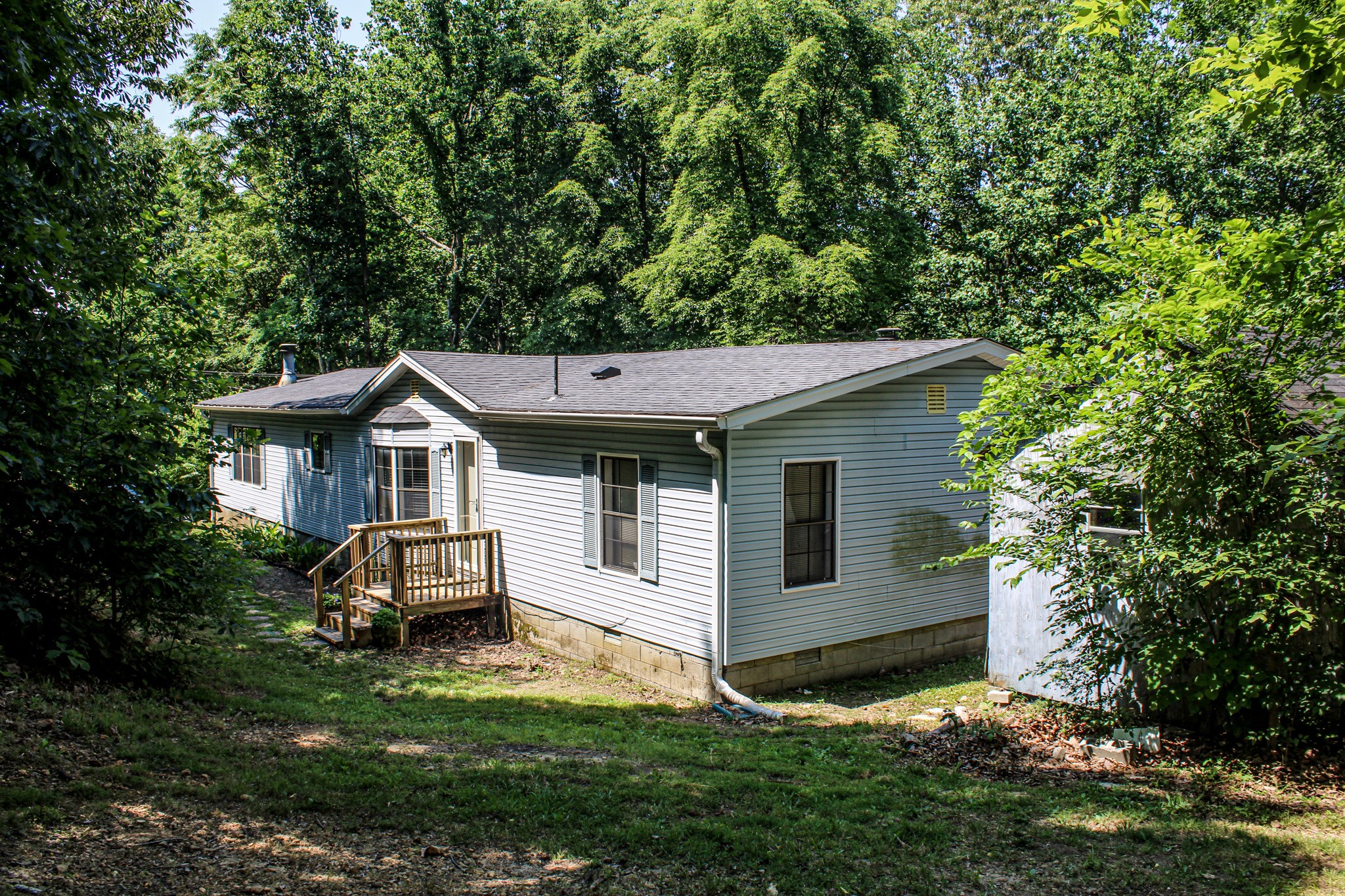 2588 Greer Rd Property Photo 2