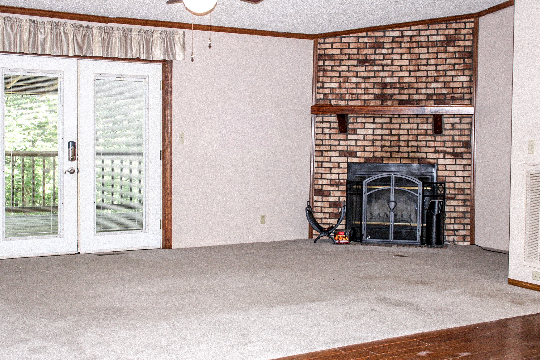 2588 Greer Rd Property Photo 5