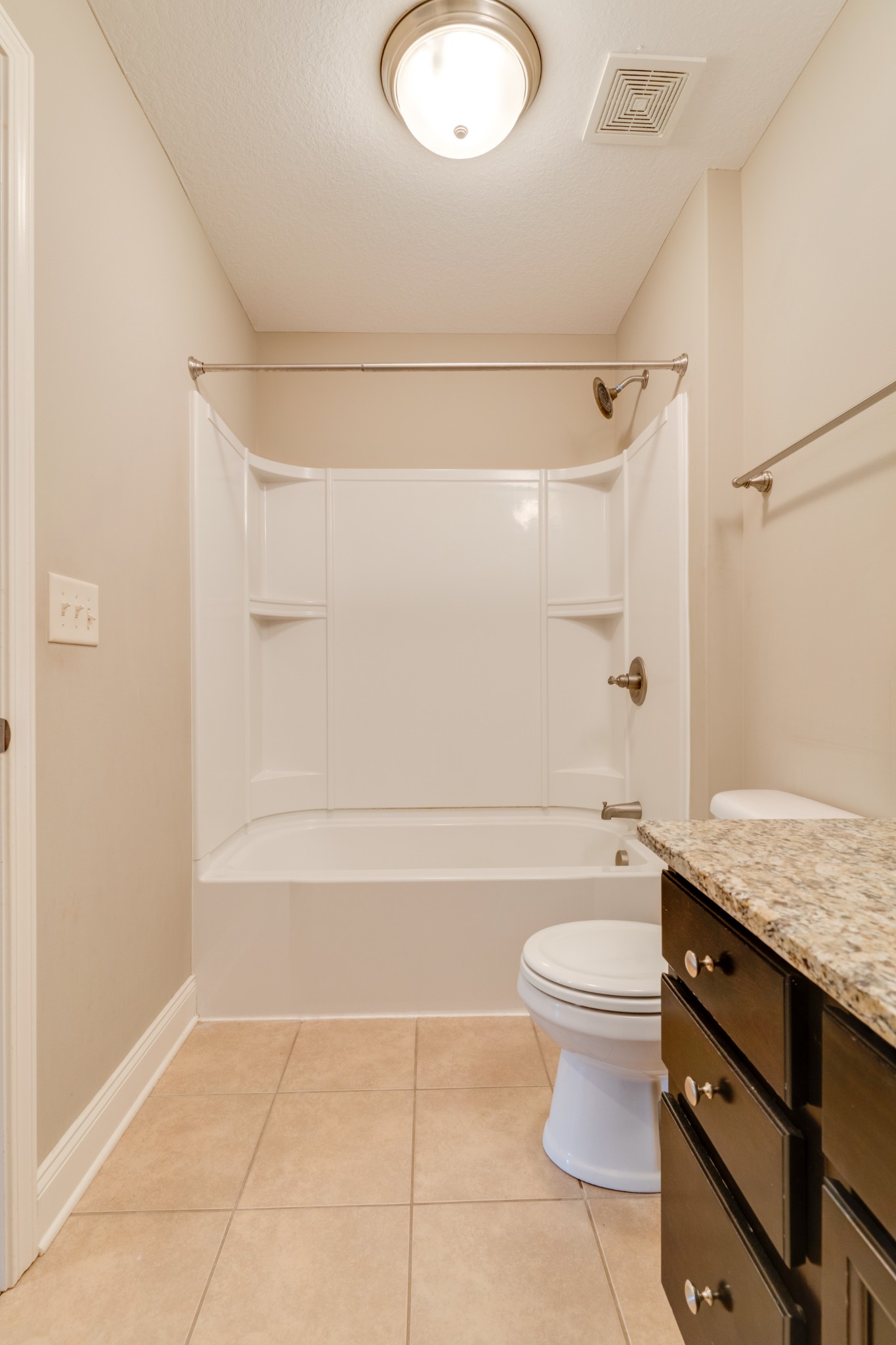 1623 Edgewater Ln Property Photo 32