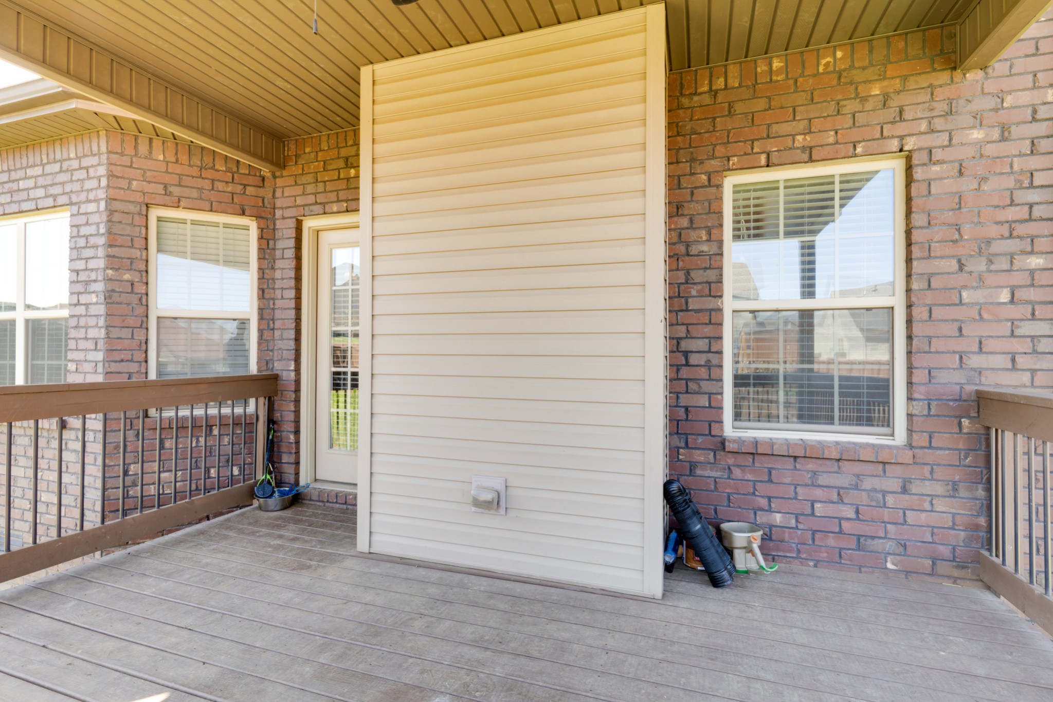 1623 Edgewater Ln Property Photo 42