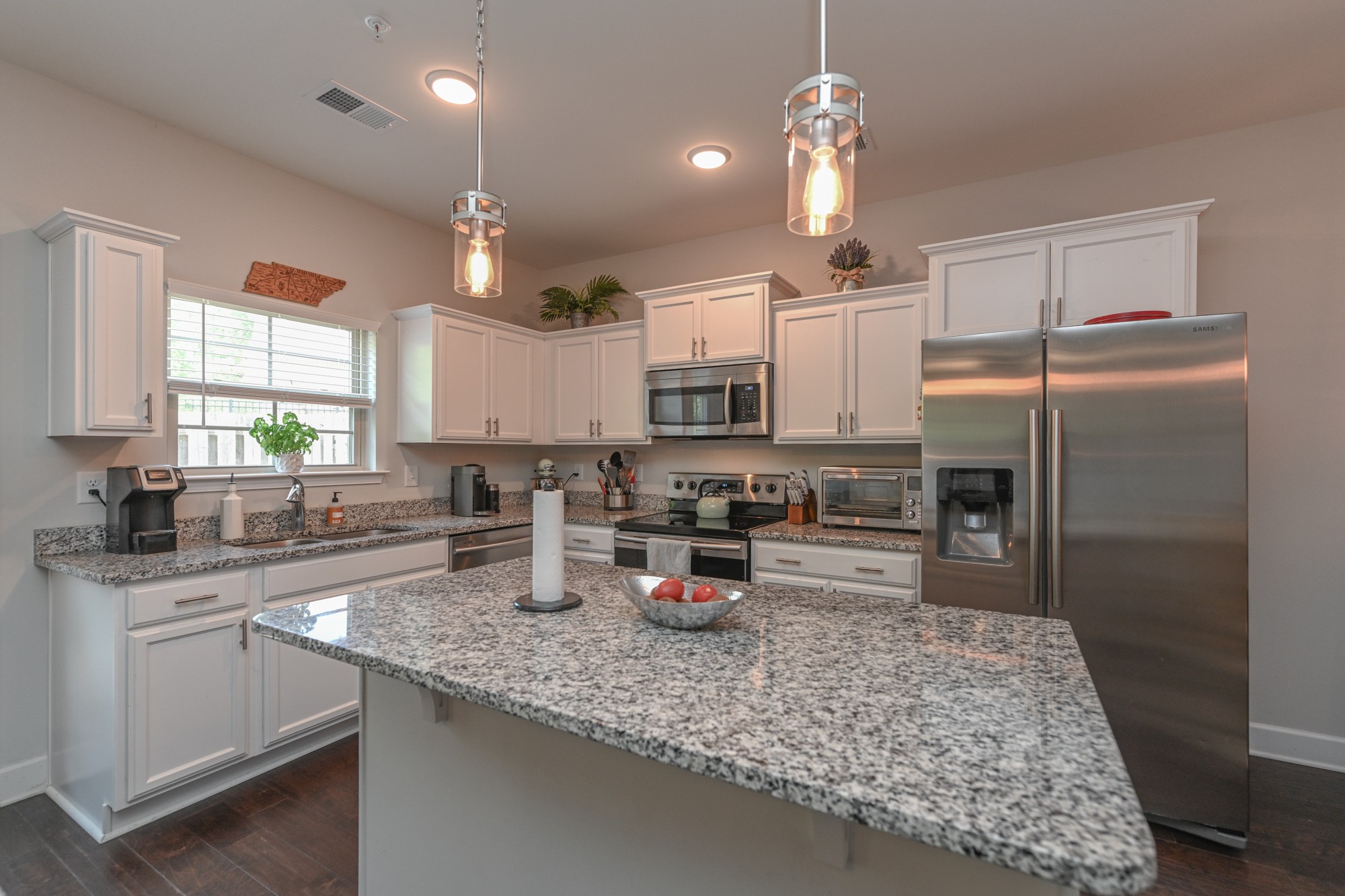 3002 Thornbury Pl Property Photo 10