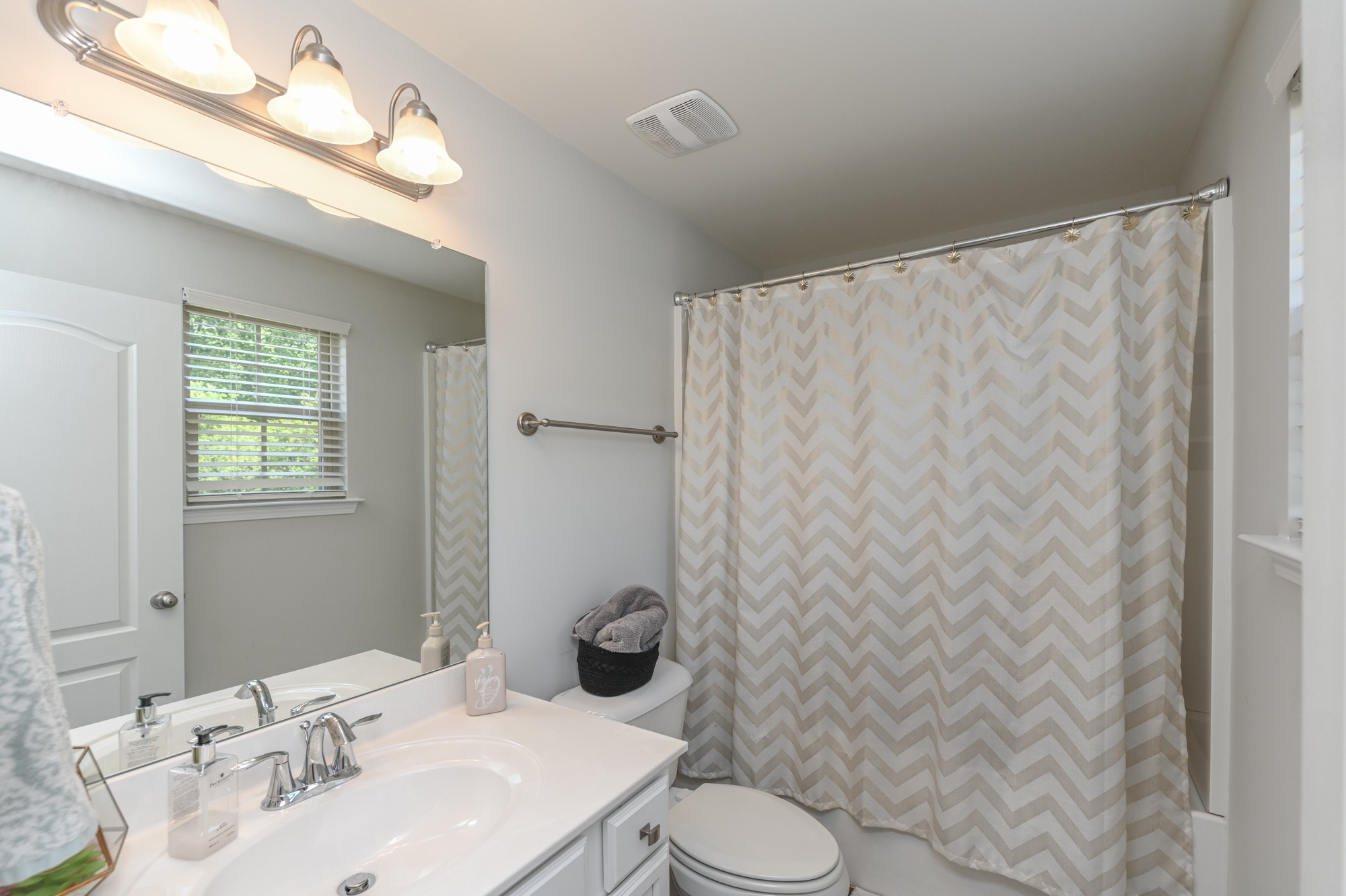 3002 Thornbury Pl Property Photo 24