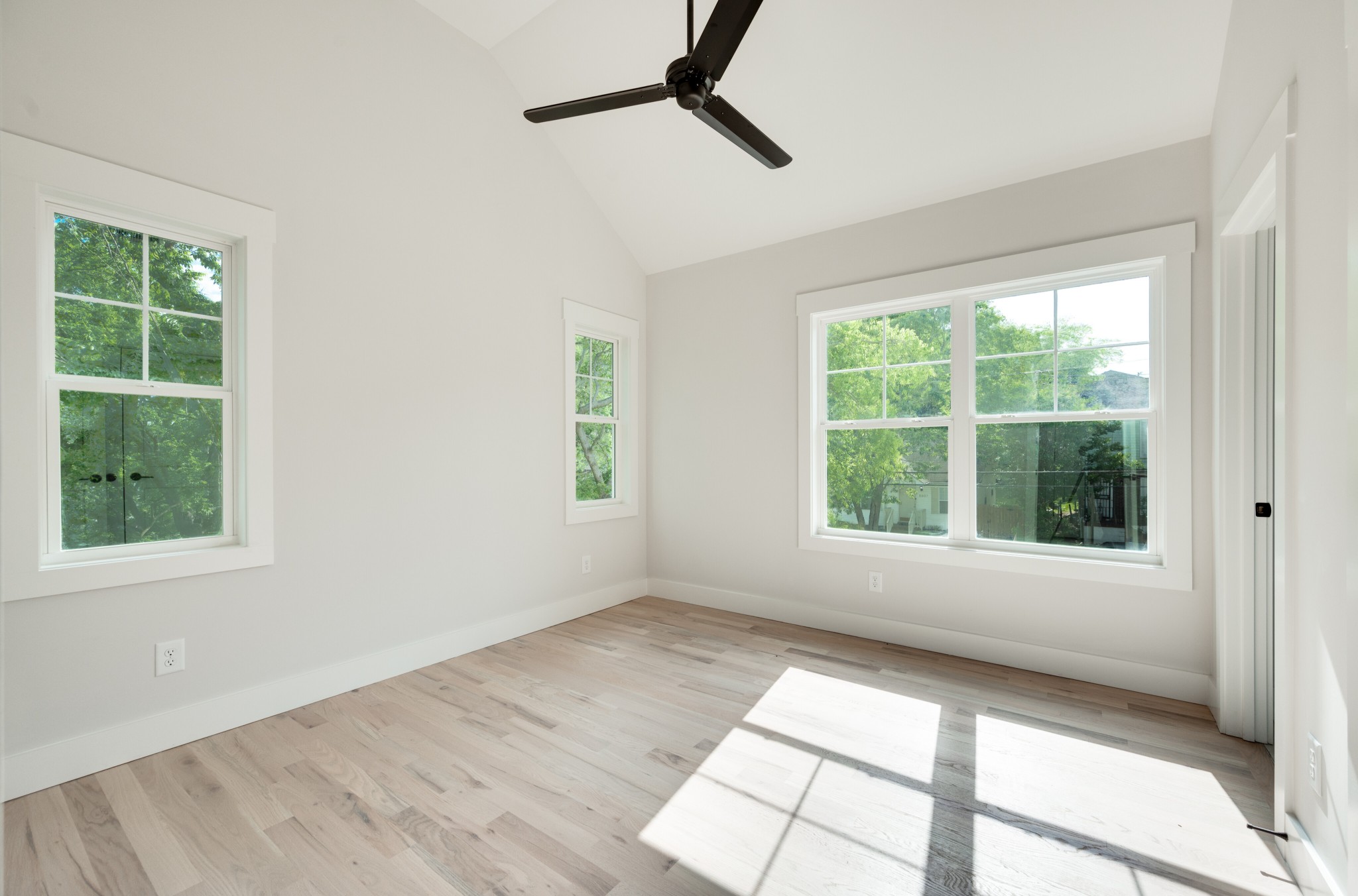 2602 Pennington Ave Property Photo 35