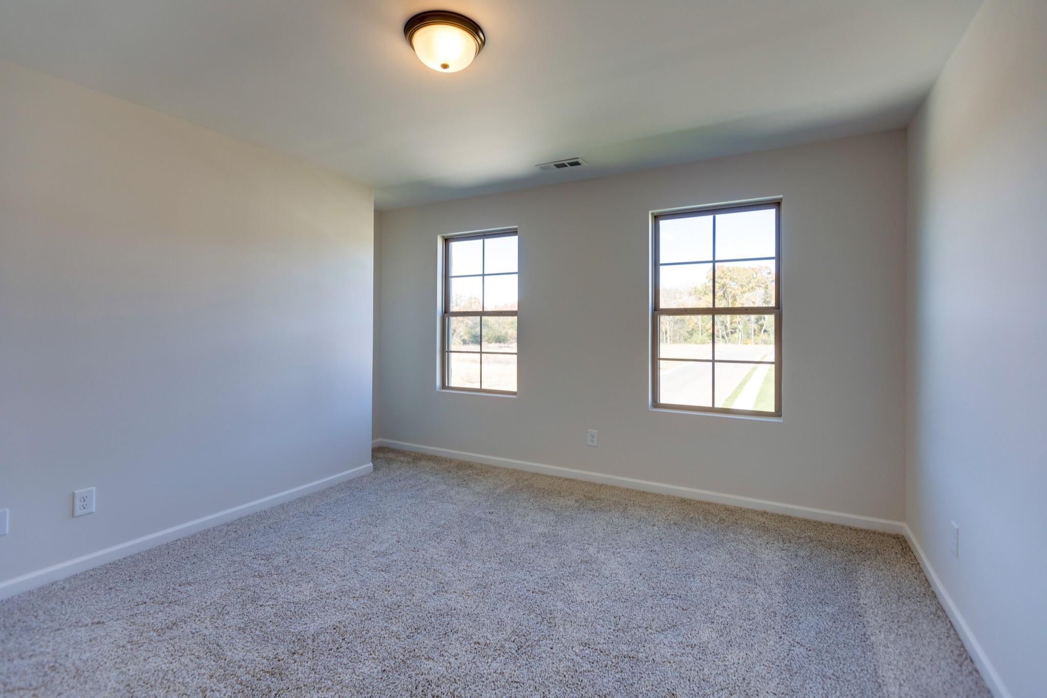 35 Madeleine Way Property Photo 27