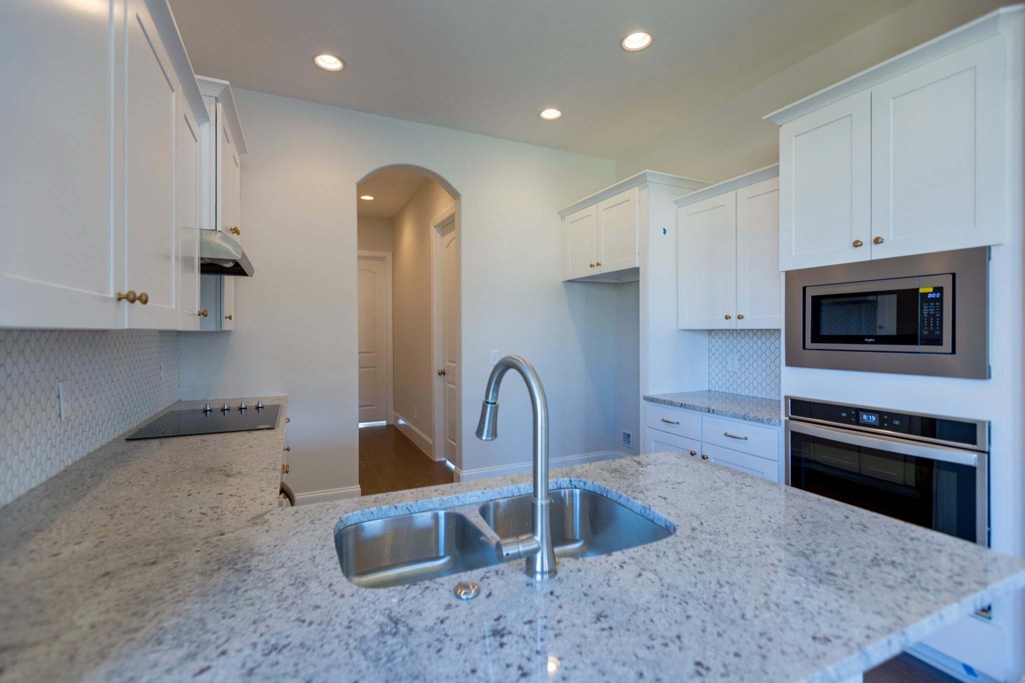 32 Madeleine Way Property Photo 6