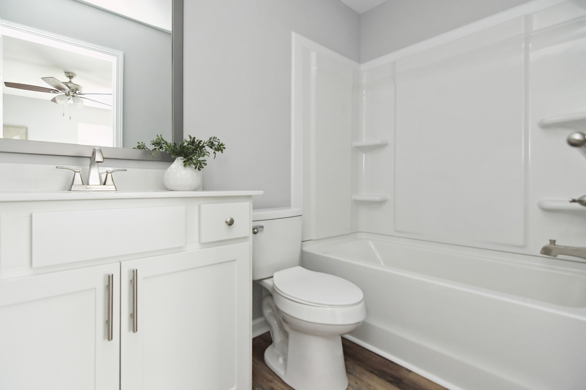 100 Henry Drive Property Photo 18