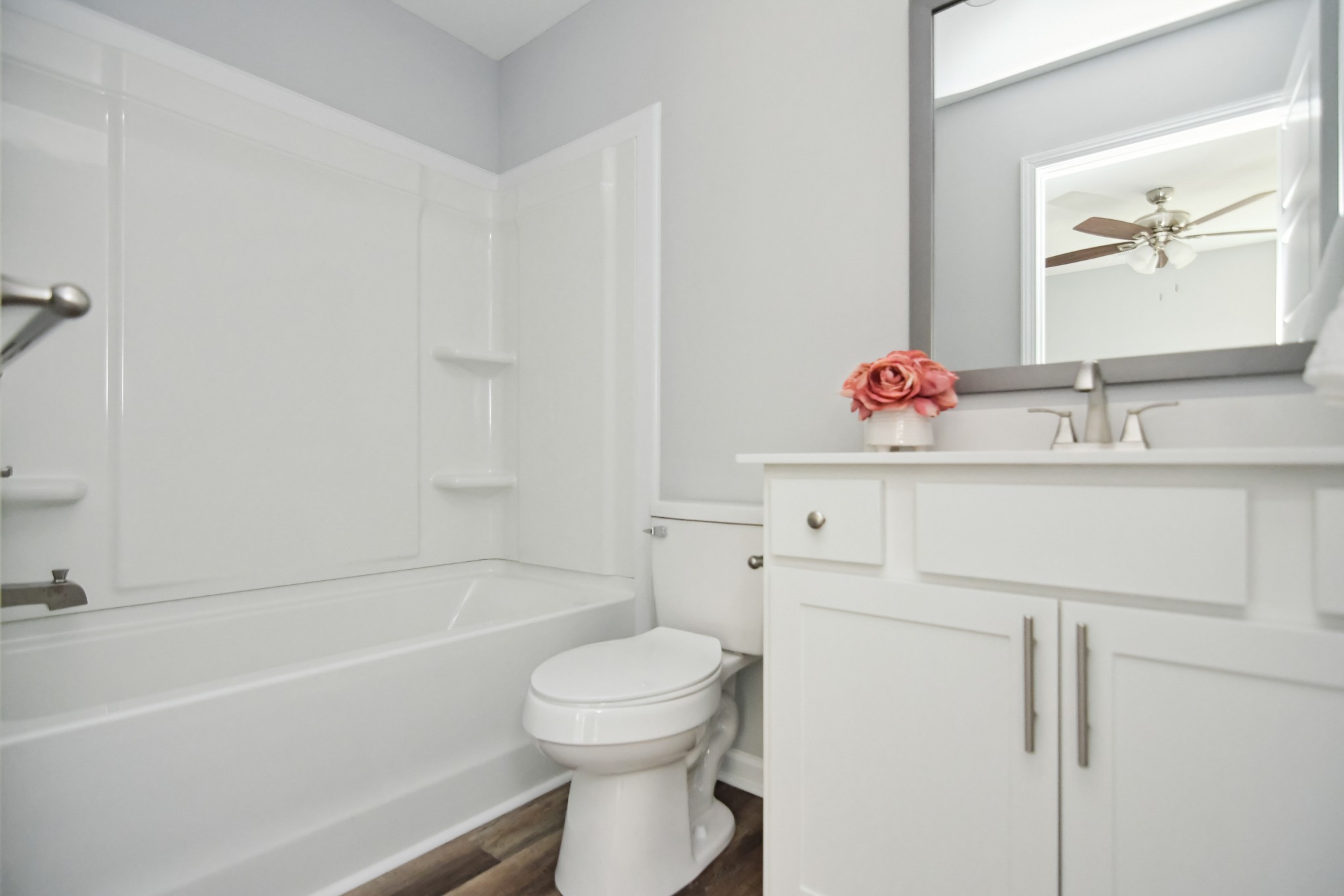 100 Henry Drive Property Photo 21
