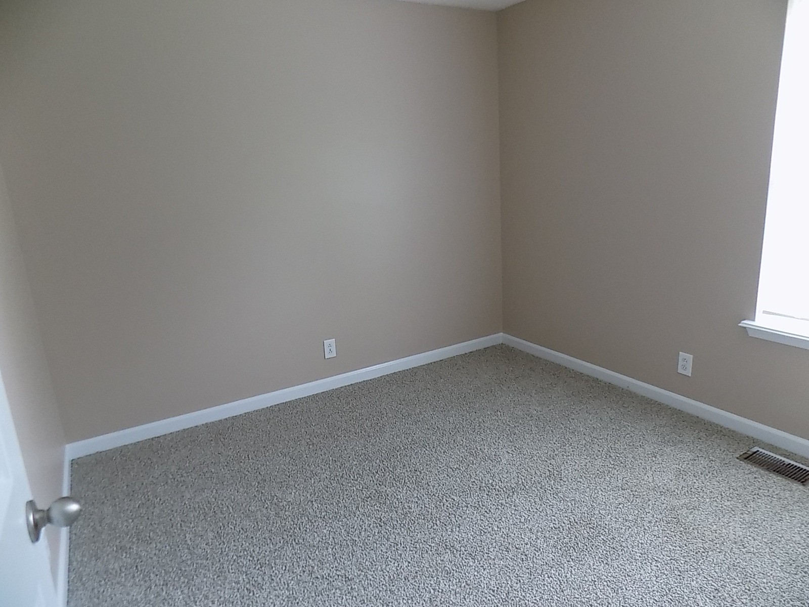 436 Pacific Ave Property Photo 10