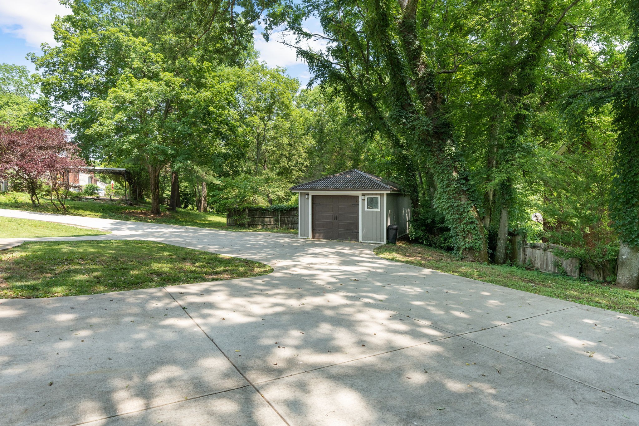 822 Hillwood Blvd Property Photo 6
