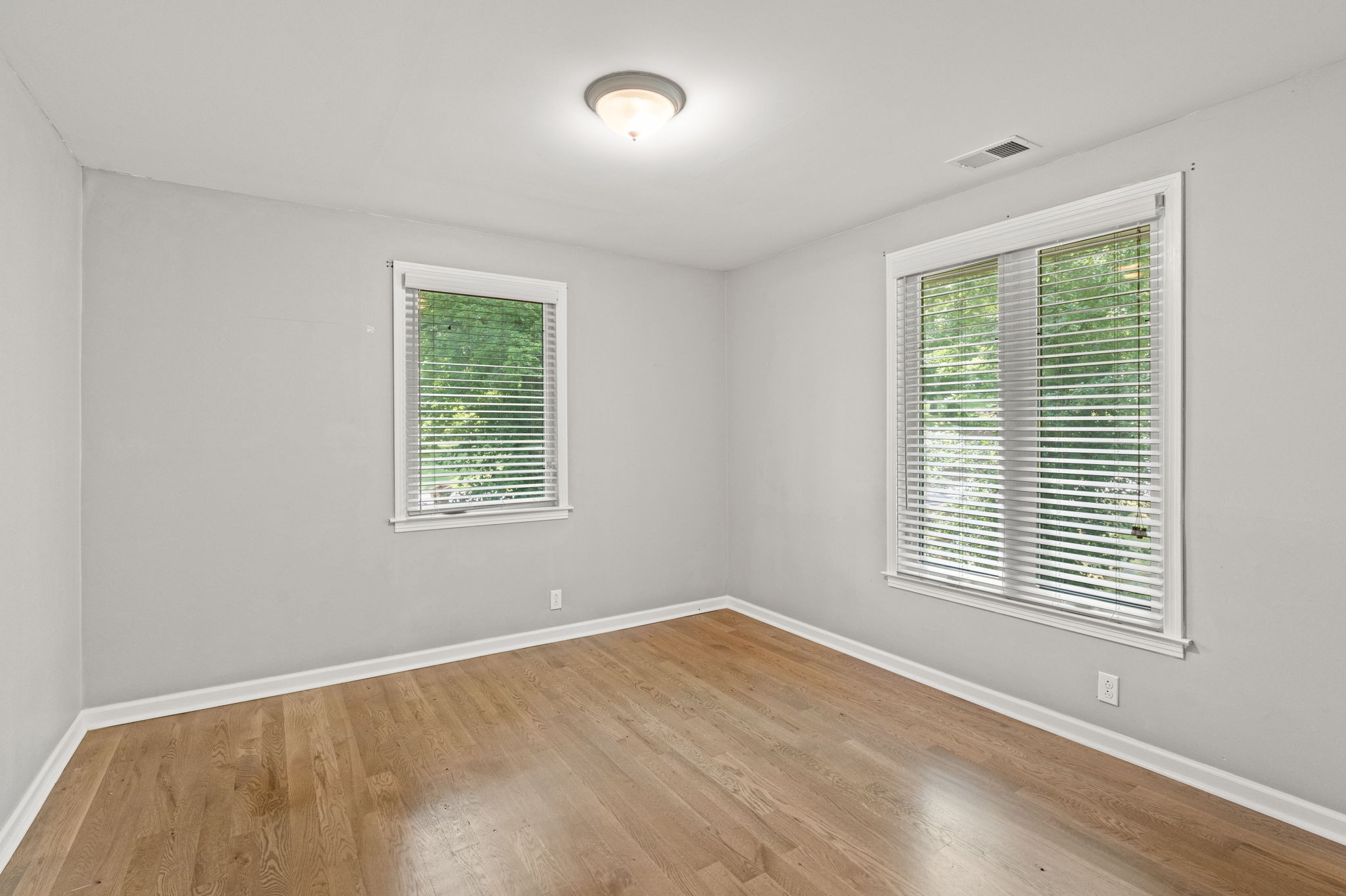 822 Hillwood Blvd Property Photo 25