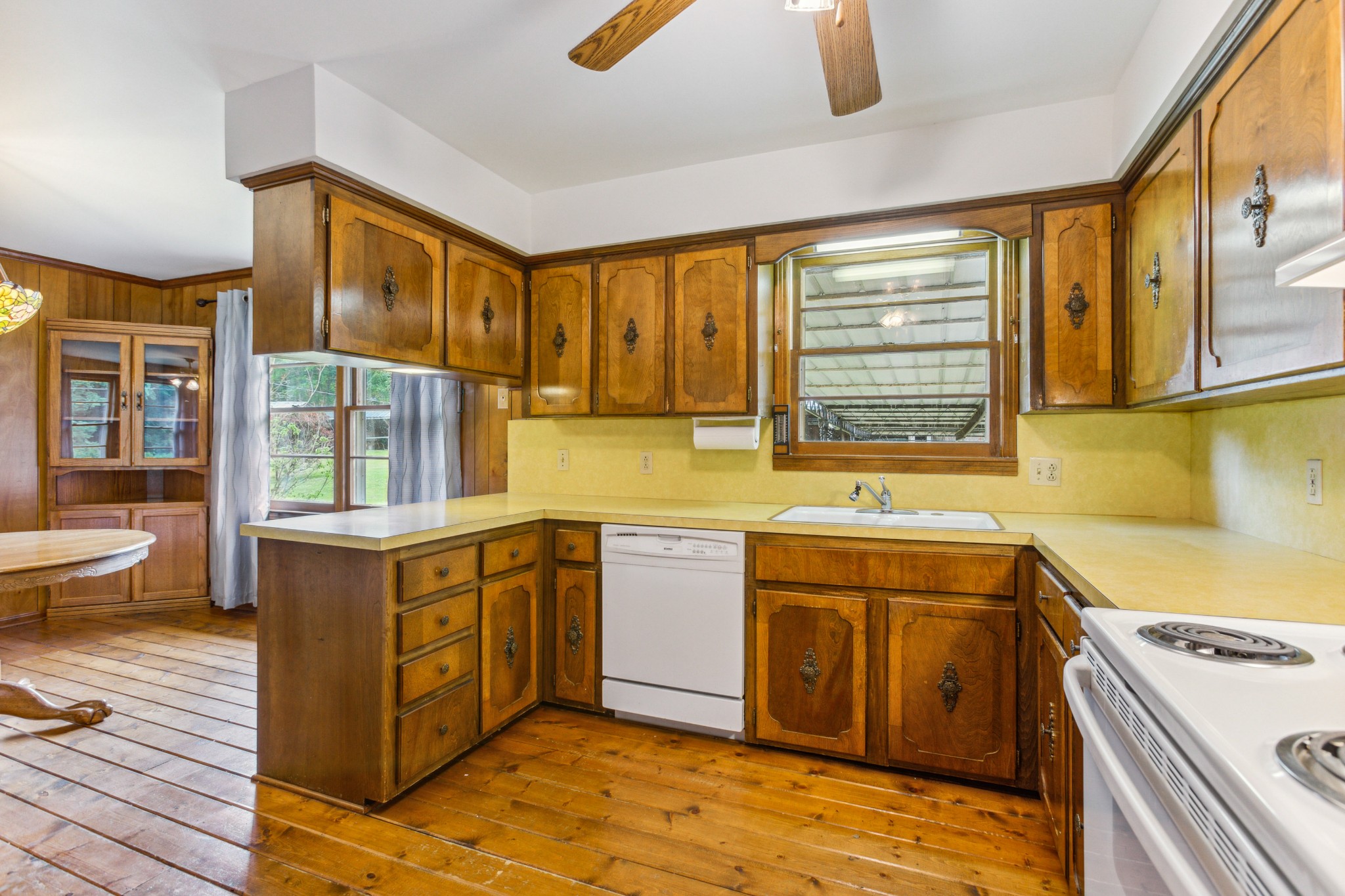 8308 Old Springfield Pike Property Photo 7