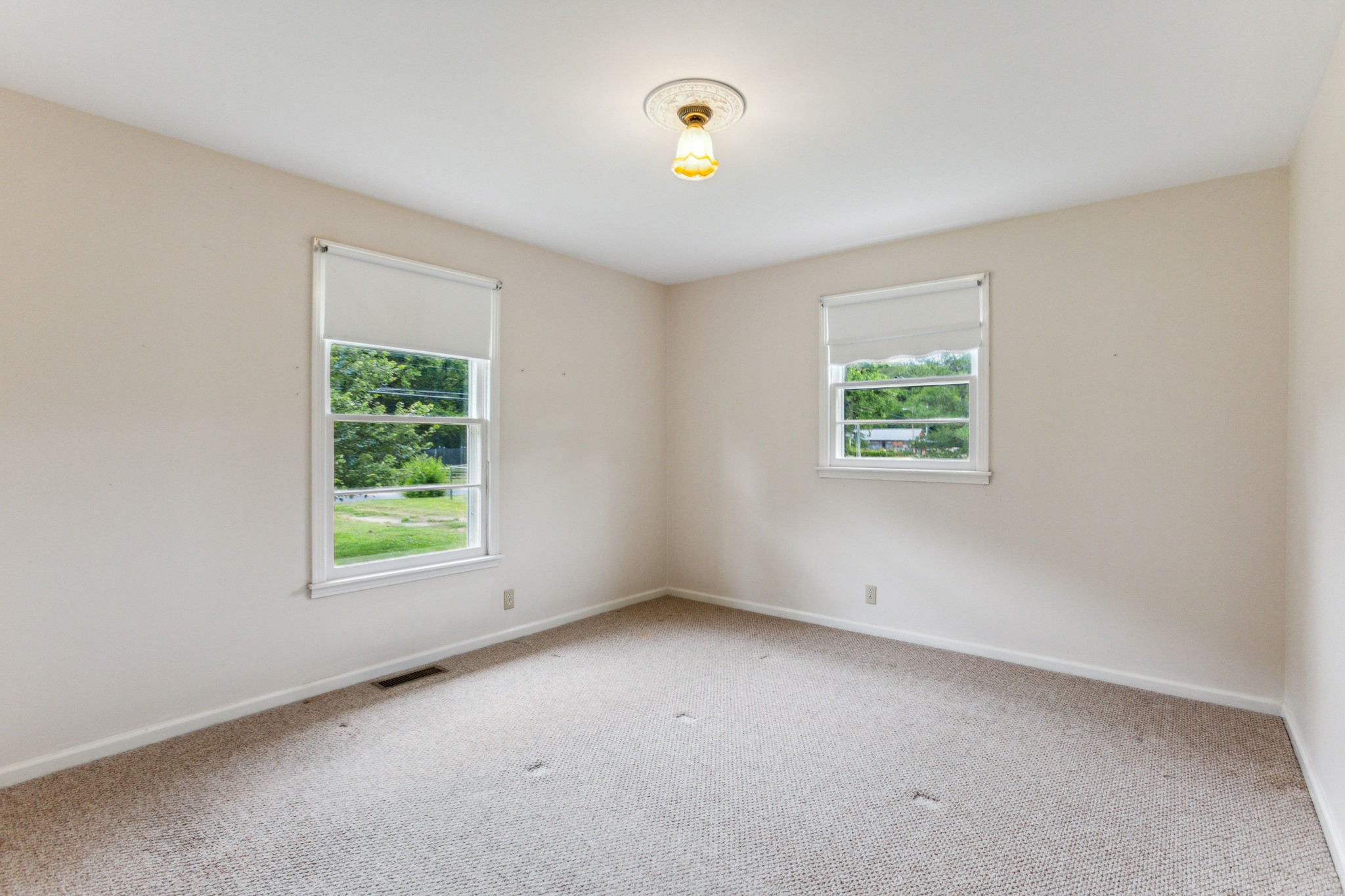 8308 Old Springfield Pike Property Photo 12
