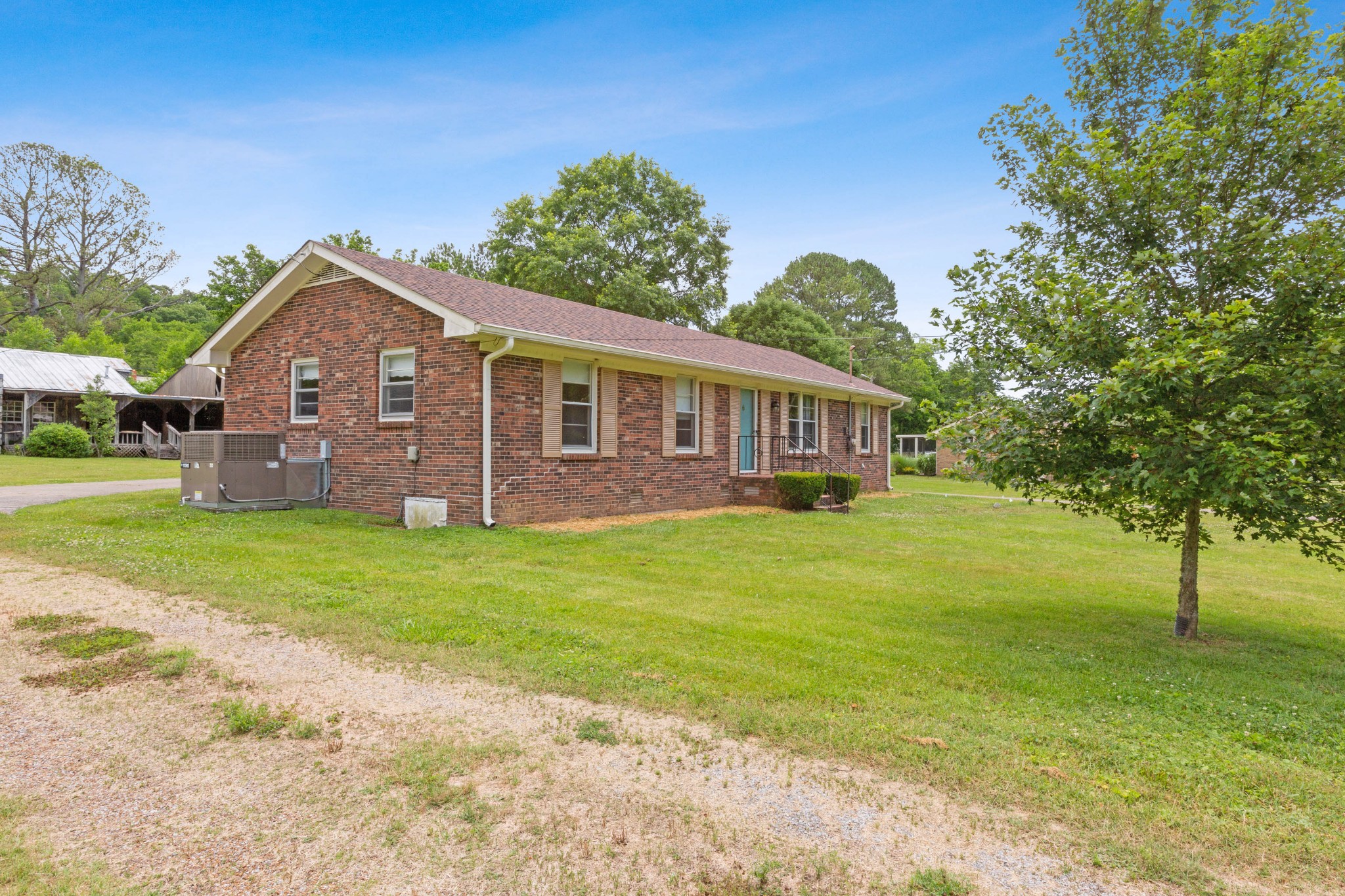 8308 Old Springfield Pike Property Photo 32