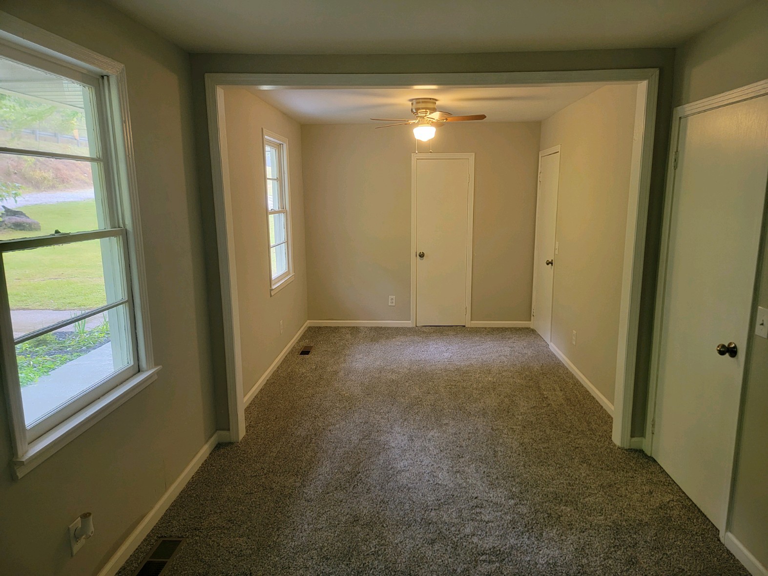 740 Flat Ridge Rd Property Photo 7