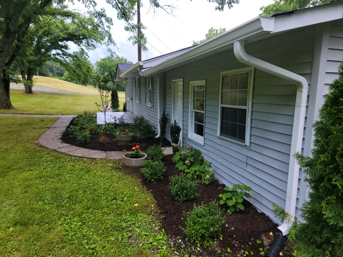740 Flat Ridge Rd Property Photo 17