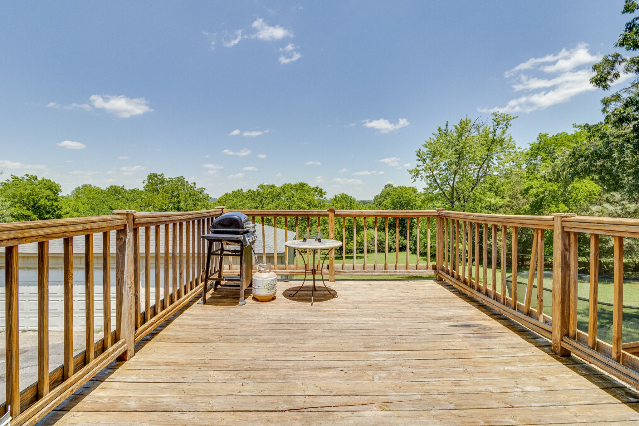 153 Country Club Dr Property Photo 18