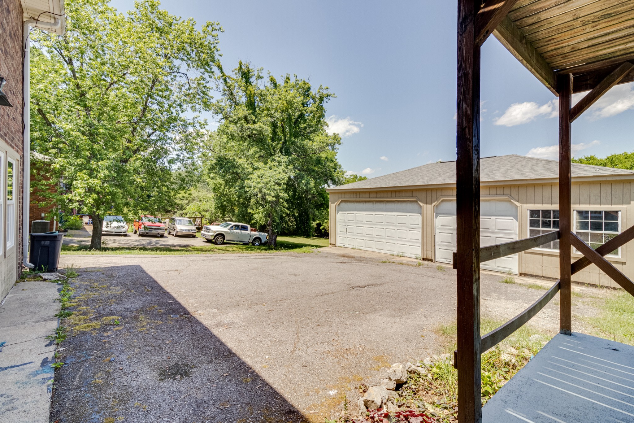 153 Country Club Dr Property Photo 25