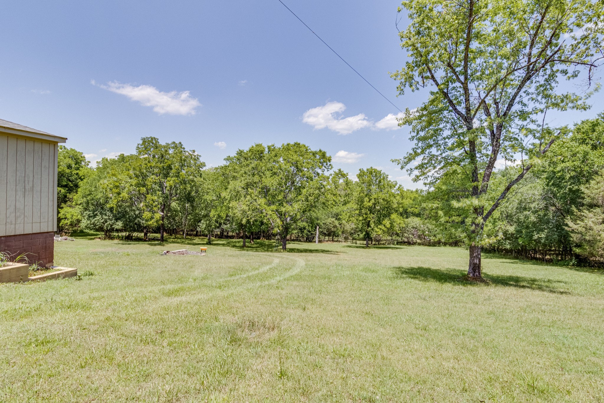 153 Country Club Dr Property Photo 29