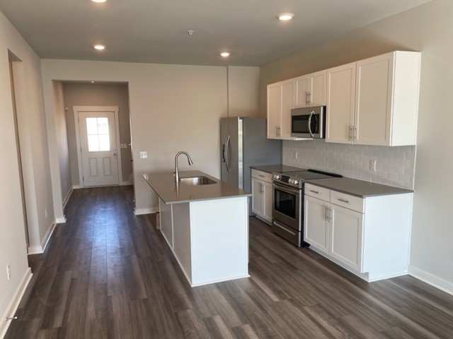 650 Birdie Drive Property Photo 12