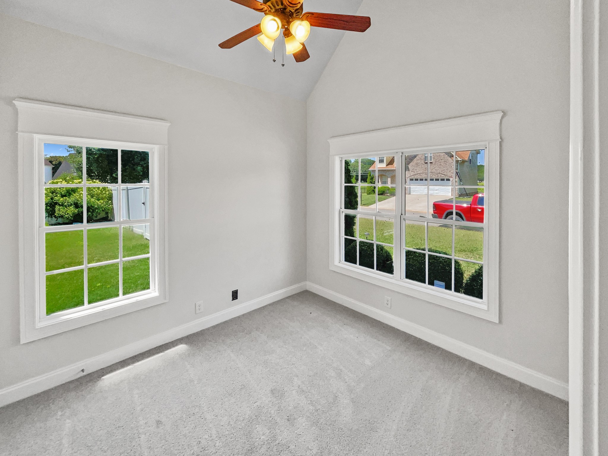 5452 Sabin Ct Property Photo 7