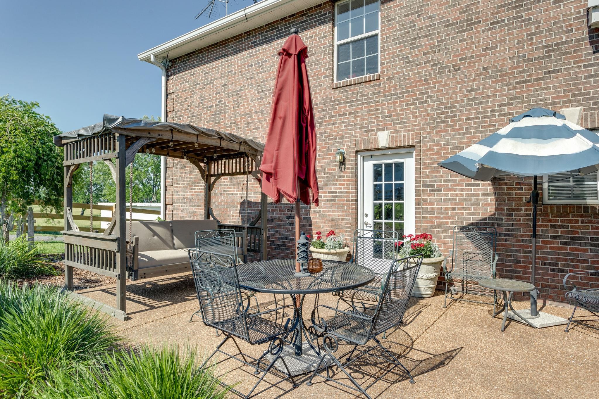 1131 Carters Creek Pike Property Photo 6