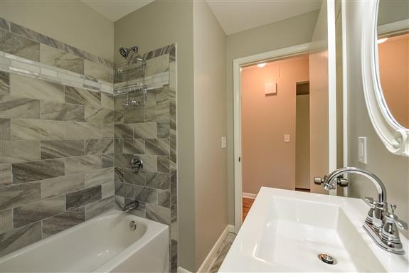 2309 Selma Ave Property Photo 9