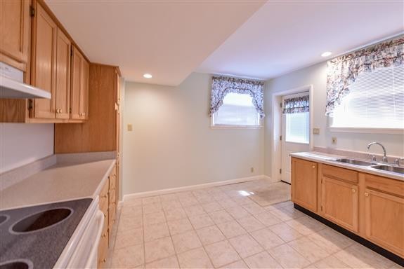 2309 Selma Ave Property Photo 28